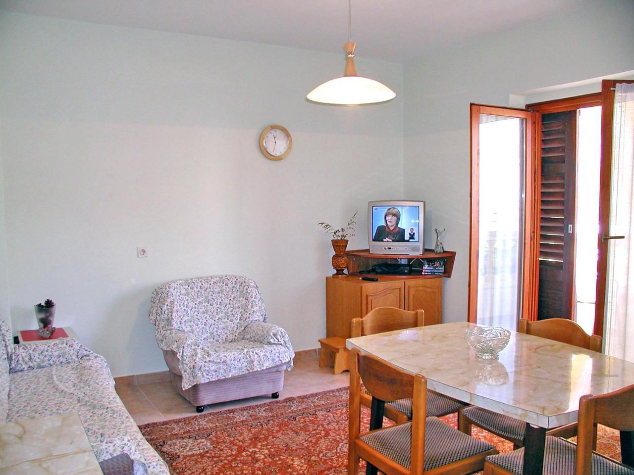 Apartment Maras-1 By Interhome Diklo Buitenkant foto